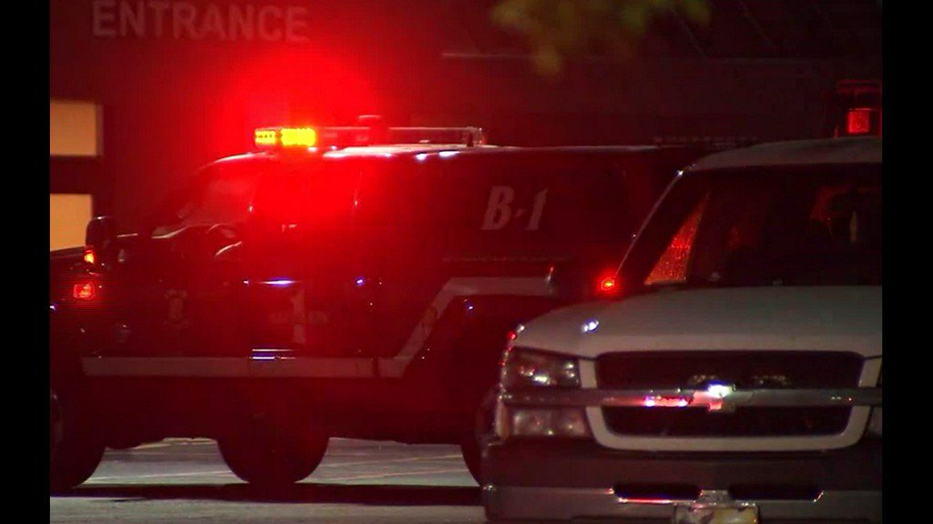Homeland Security has been called to a south-side Atlanta Kroger after a suspicious package was found in one of the aisles. Atlanta Police say the Kroger at 2685 Metropolitan Parkway had to be evacuated as they investigated the bag left in the aisle.
