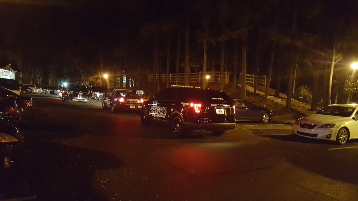Shooting at the at the Spalding Bridge Apartments