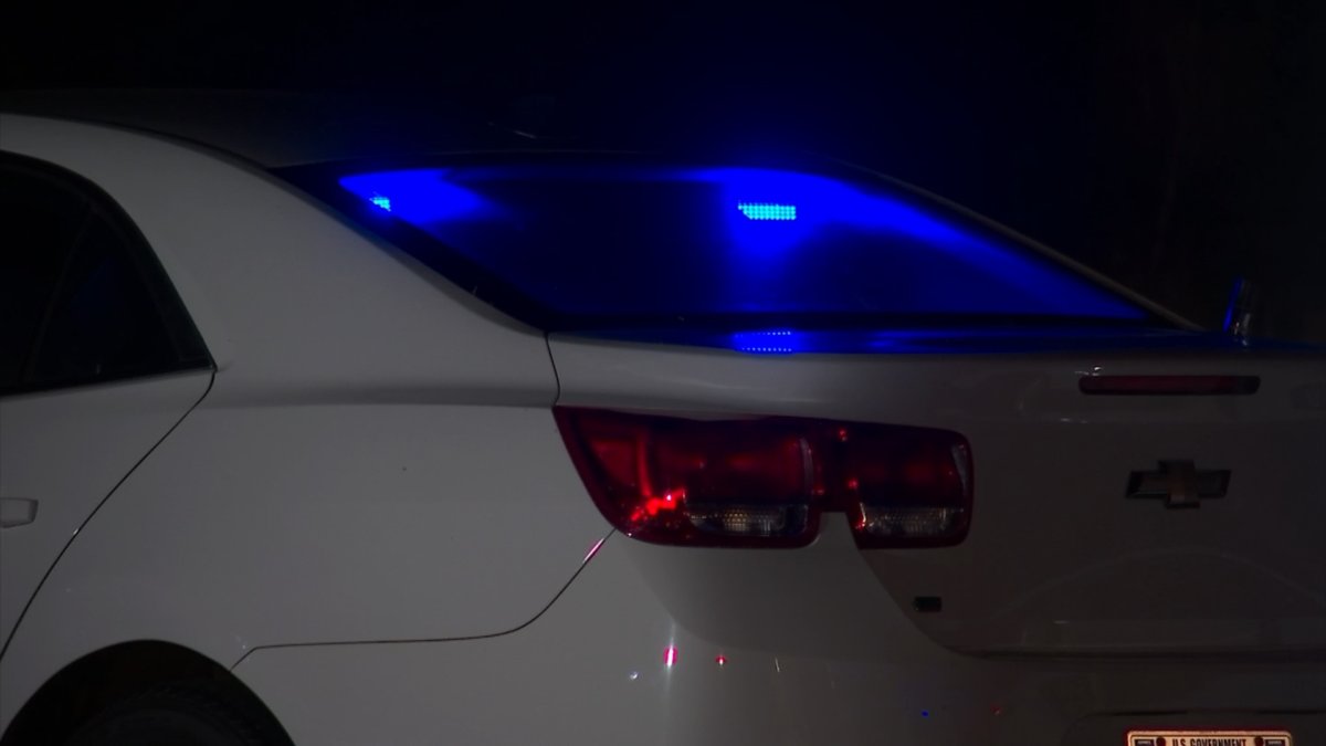 Boating accident leave 2 men missing at Lake Lanier   Search to resume Thursday morning    