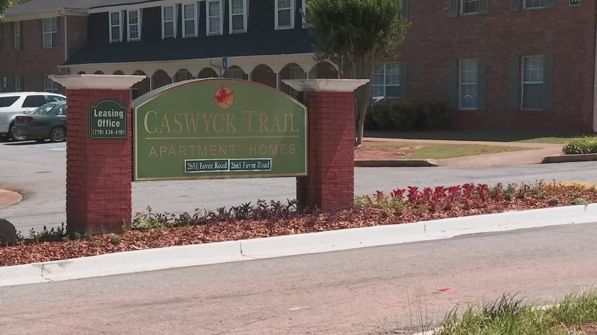 Woman found dead inside vehicle at Marietta apartment complex    