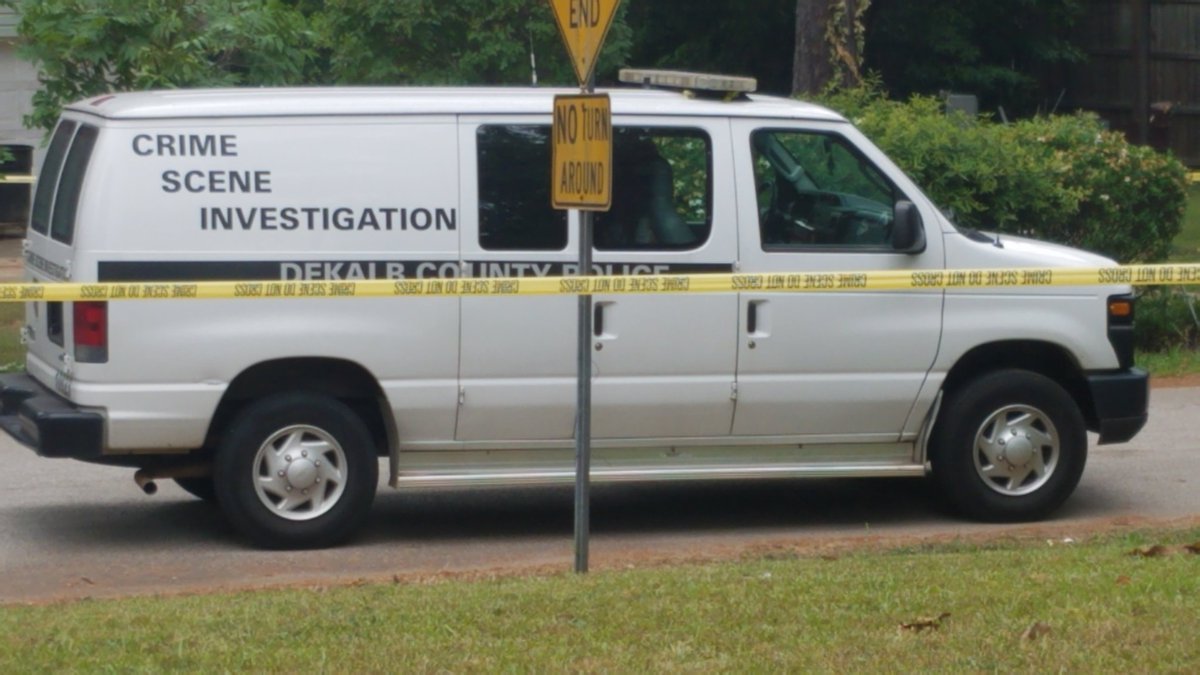 DeKalb police on the scene of  shooting on Hope Springs Rd. Man was shot