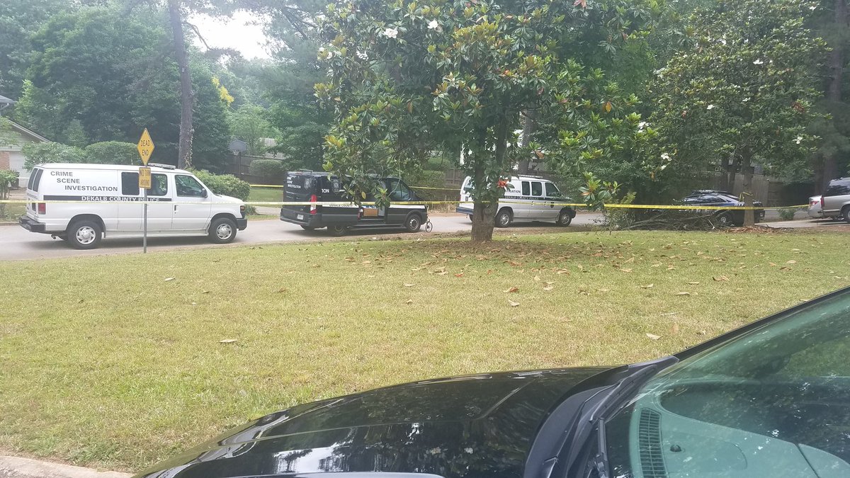 DeKalb police on the scene of  shooting on Hope Springs Rd. Man was shot
