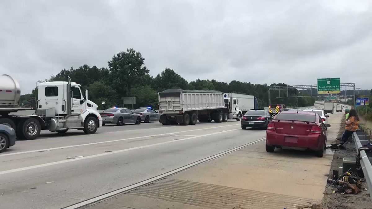 Accident with injuries on 520 westbound near Exit 7 (Peach Orchard Rd. and Windsor Spring Rd.)