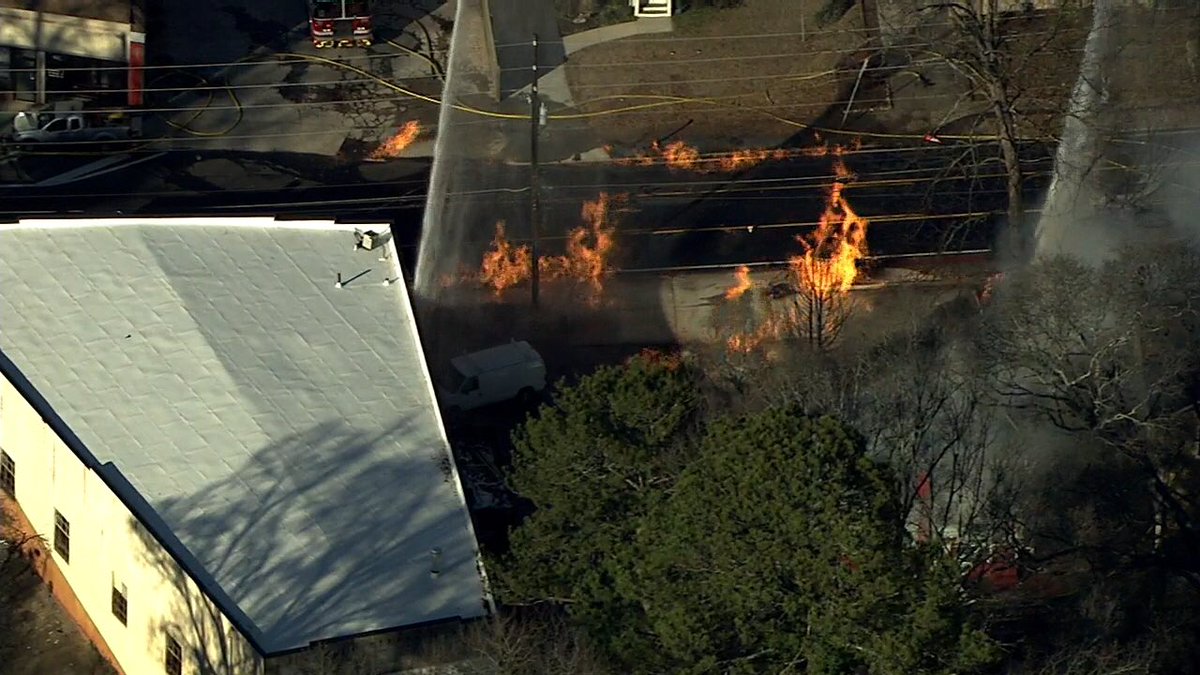 Part of Memorial Drive remains closed after gas line catches fire along roadway