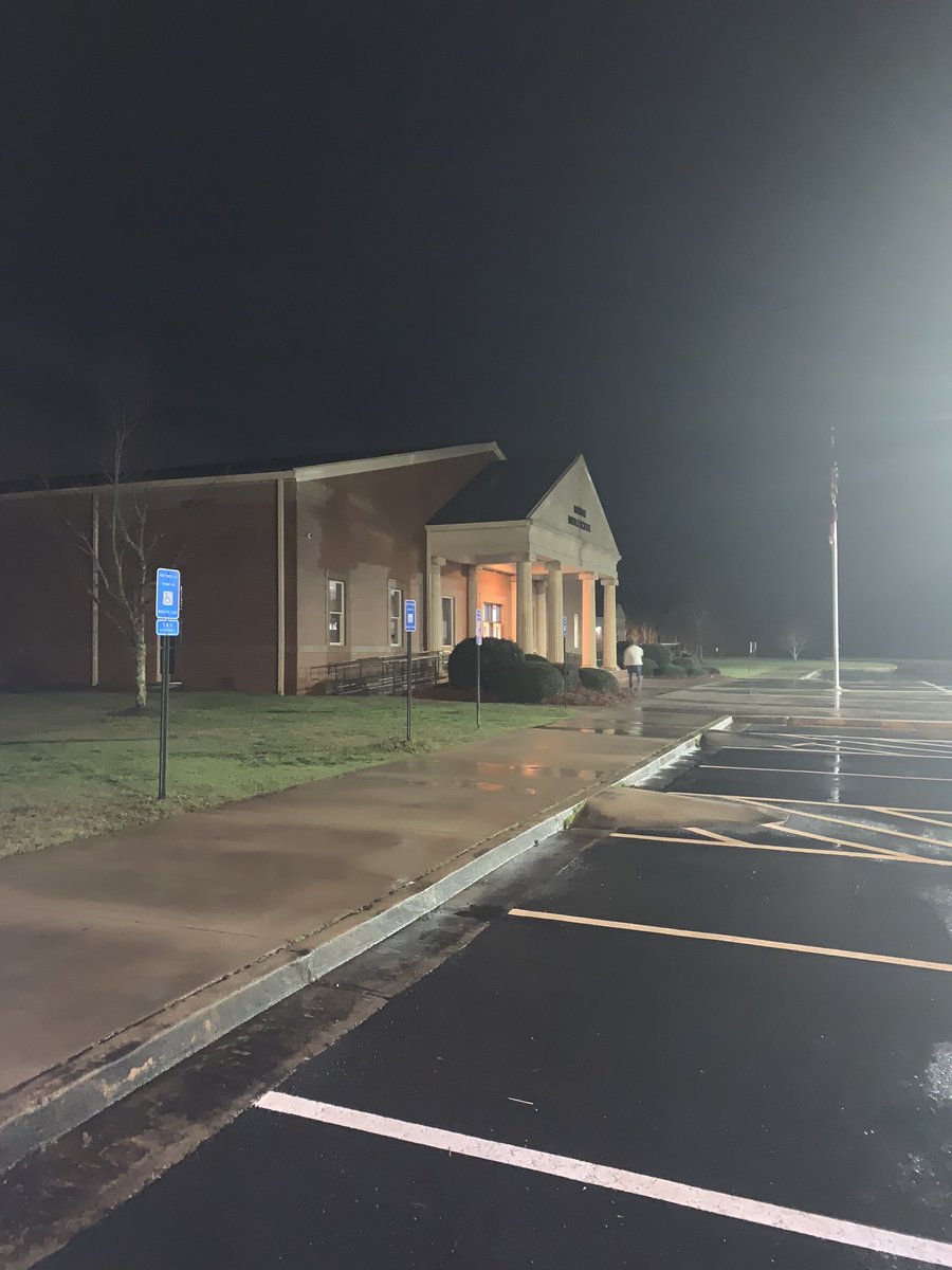 Madras Middle School in Newnan this morning because a student brought a kill list to school & told other students about it. One of them went to administrators reported the list. Staff investigated, found the list  removed the student. Live 