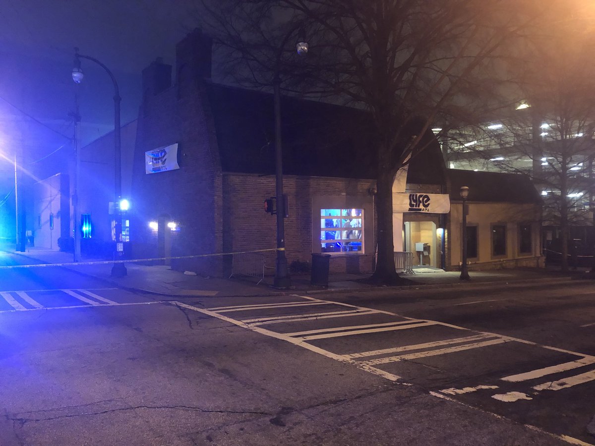 ⁦One person dead, two injured after a shooting near Courtland St. & Andrew Young Int'l Blvd. The shooting involved an off-duty officer who was not injured. @GBI_GA⁩ is investigating. 