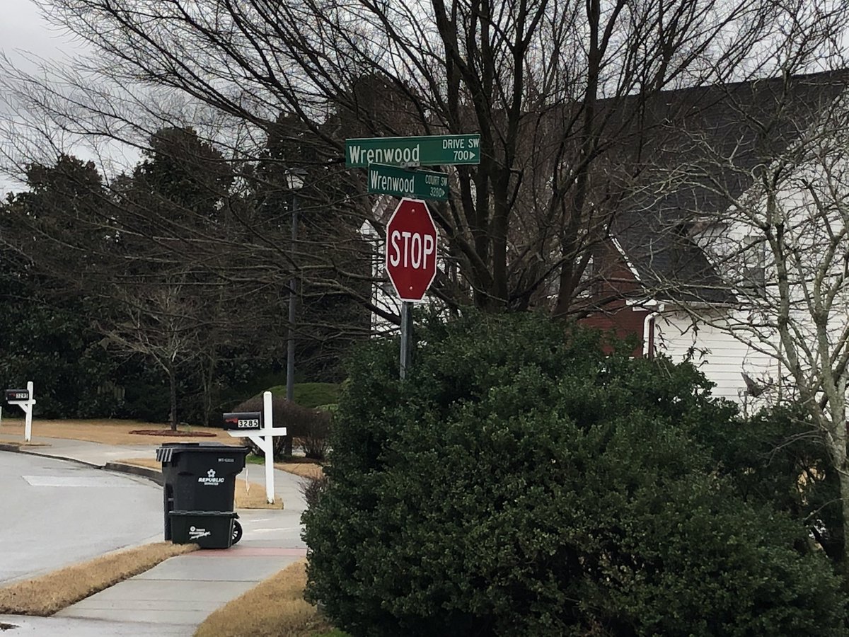 GwinnettPd detectives canvassing the neighborhood here on Wrenwood Court in Loganville where a man was shot and killed while sitting in a car in his driveway