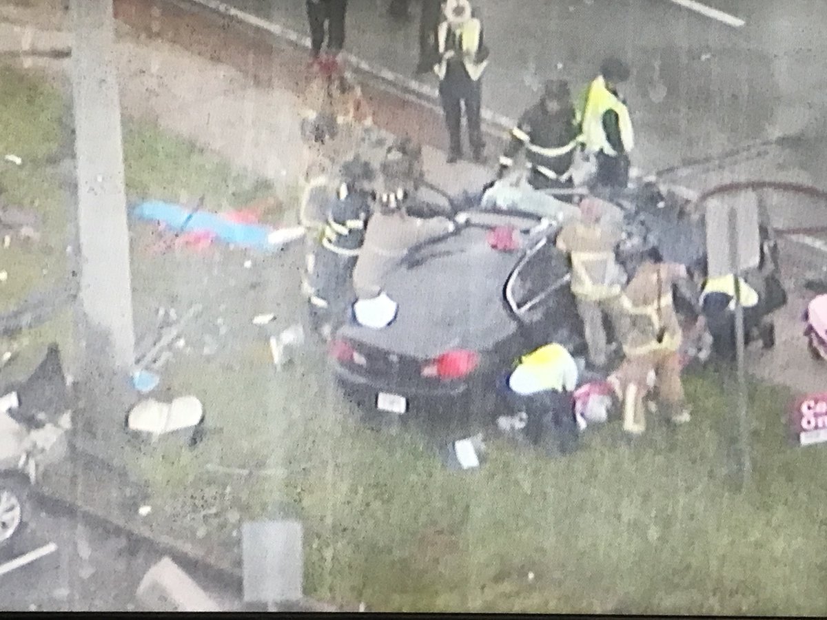@DeKalbCountyPD due to this Injury Crash that shuts down Memorial Dr./wb at Rays Rd. all lanes are blocked in front of the @IHOP