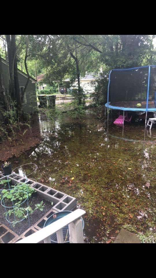 More Savannah flooding.  Kris Parrish sent this photo to @WJCLNews in 400 block of 61st street.