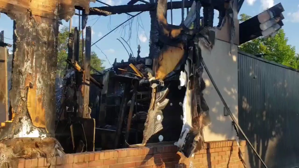 Look at what is left of the Wendy's Restaurant where @Atlanta_Police shot and killed Rayshard Brooks