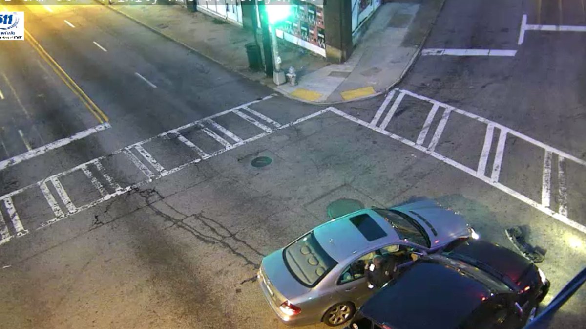 Crash on Trinity Ave. at Forsyth St. blocks the intersection. Expect delays in southwest Atlanta this morning 