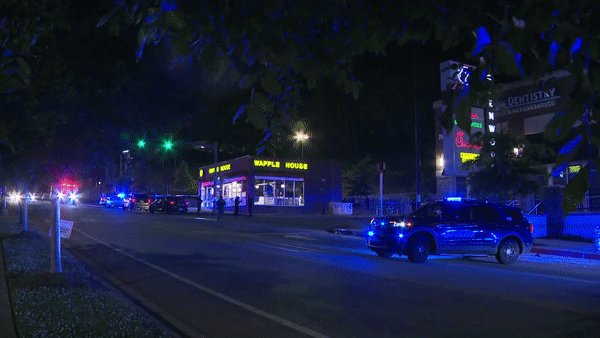 At least 15 people hit in multiple shootings within Atl city limits. 2 dead, including a 15 yr old girl. 11 yr old boy hurt as were 4 teens.  