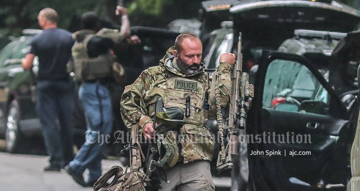Man taken into custody after hourslong SWAT standoff in Cobb