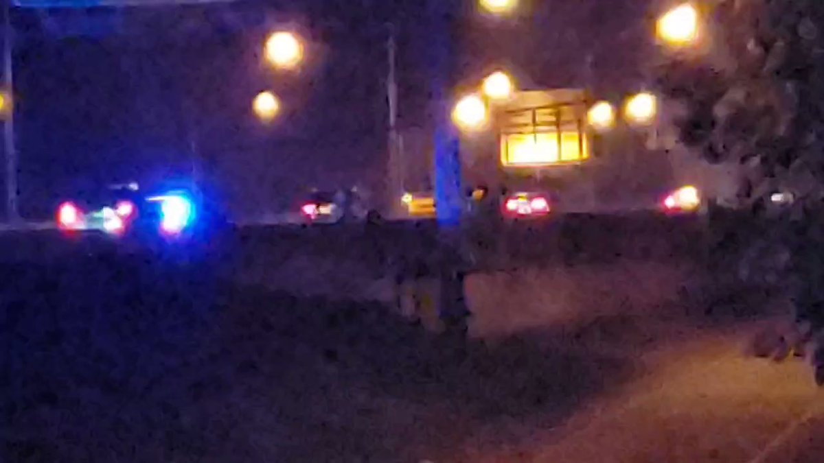 Shooting investigation on the Connector heading North just before Langford Pkwy.   