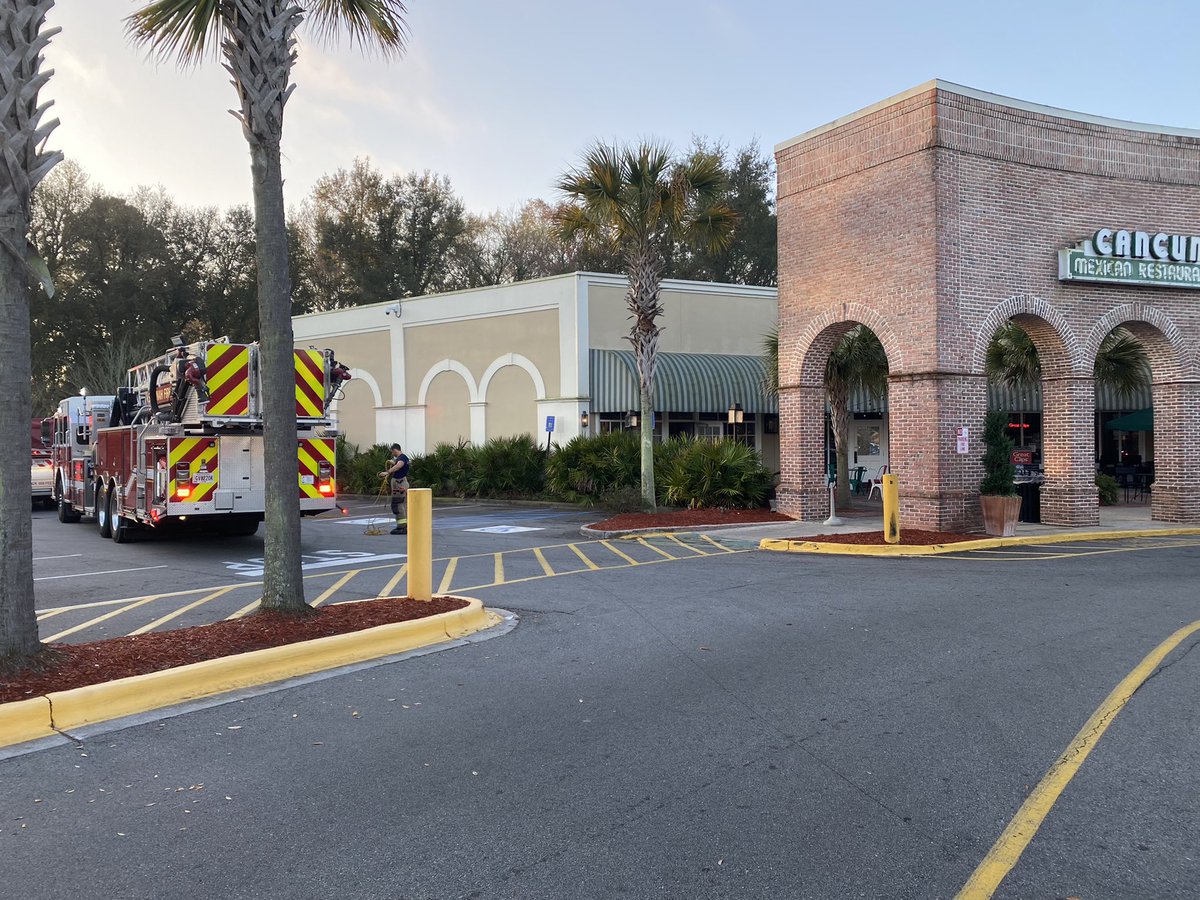 Savannah Fire Investigators determined that the Friday morning kitchen fire at a Mexican Restaurant in the Twelve Oaks Shopping Center on Abercorn was accidental. The fire was caused by grease buildup on the gas water heater