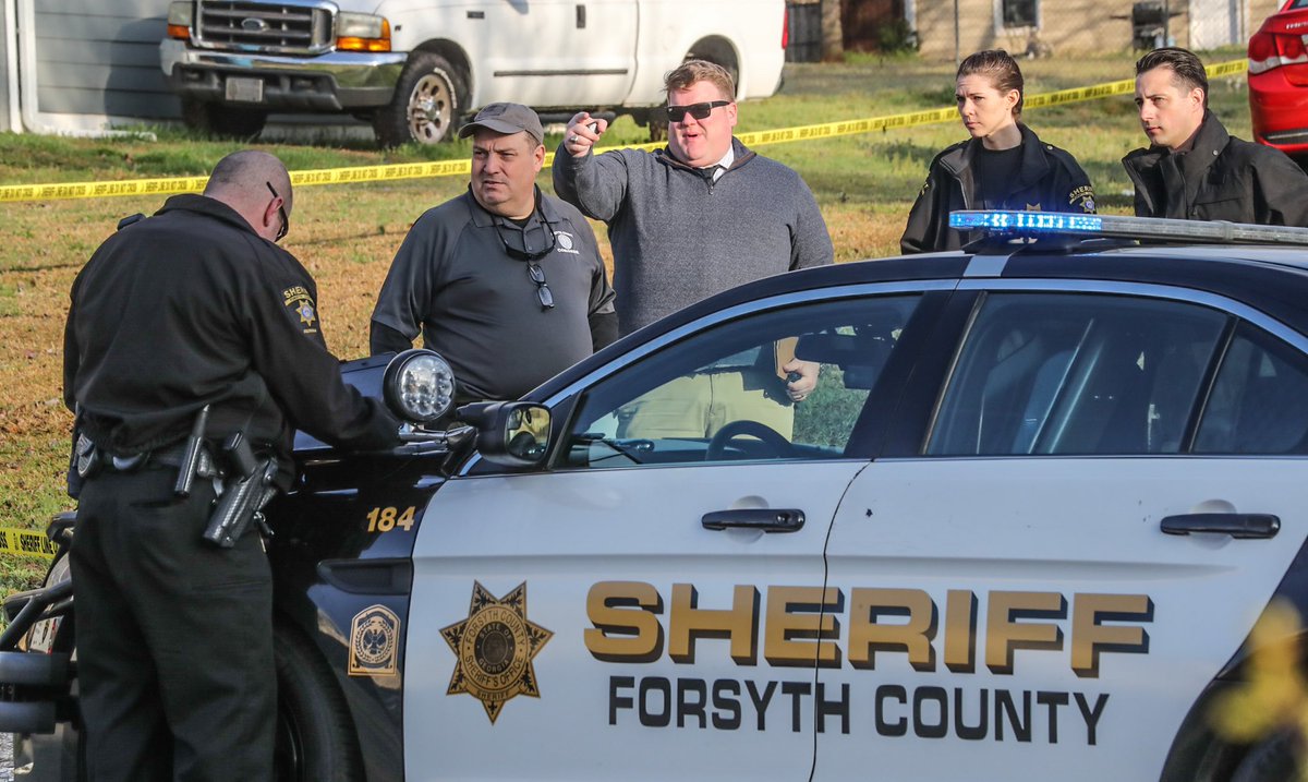 2 killed, child injured in Forsyth County shooting; suspect at large