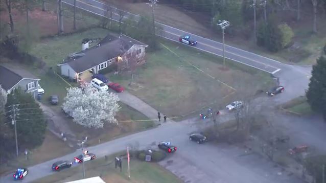 View of the double homicide from Sky Fox 5. Two adult men are dead and a 17-year-old is hurt after an early morning shooting on Tidwell Circle. Suspect at large.