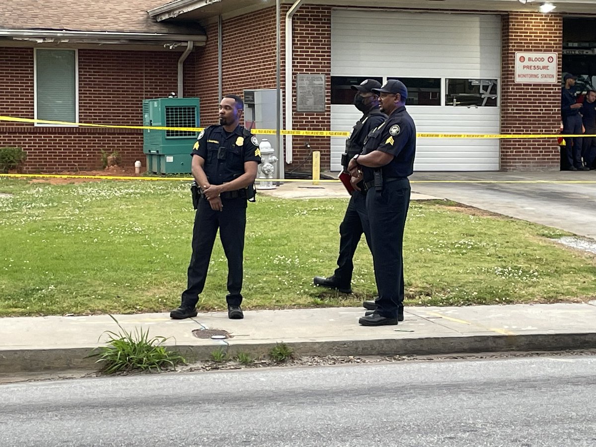 @Atlanta_Police investigating after man's body found in car in driveway of @ATLFireRescue station on Fairburn Rd in SW Atl. 