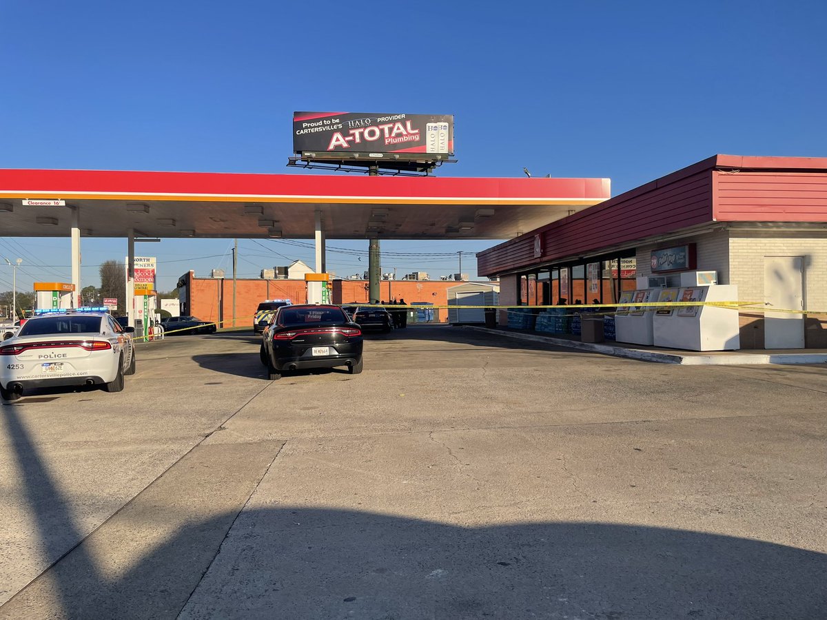 @CartersvillePD and @GBI_GA officers are on scene of an officer involved shooting at the Circle K on Joe Frank Harris Pkwy. No word on injuries or fatalities. Waiting to get details about what happened.  