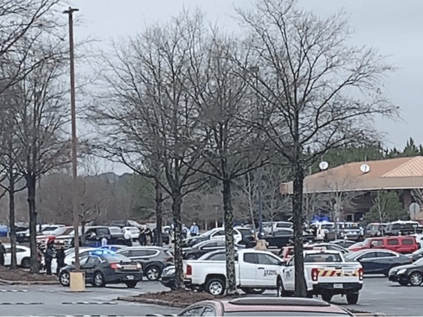 Heavy police presence at a Cobb County Walmart after several people are injured. Police say it's NOT an active shooter.