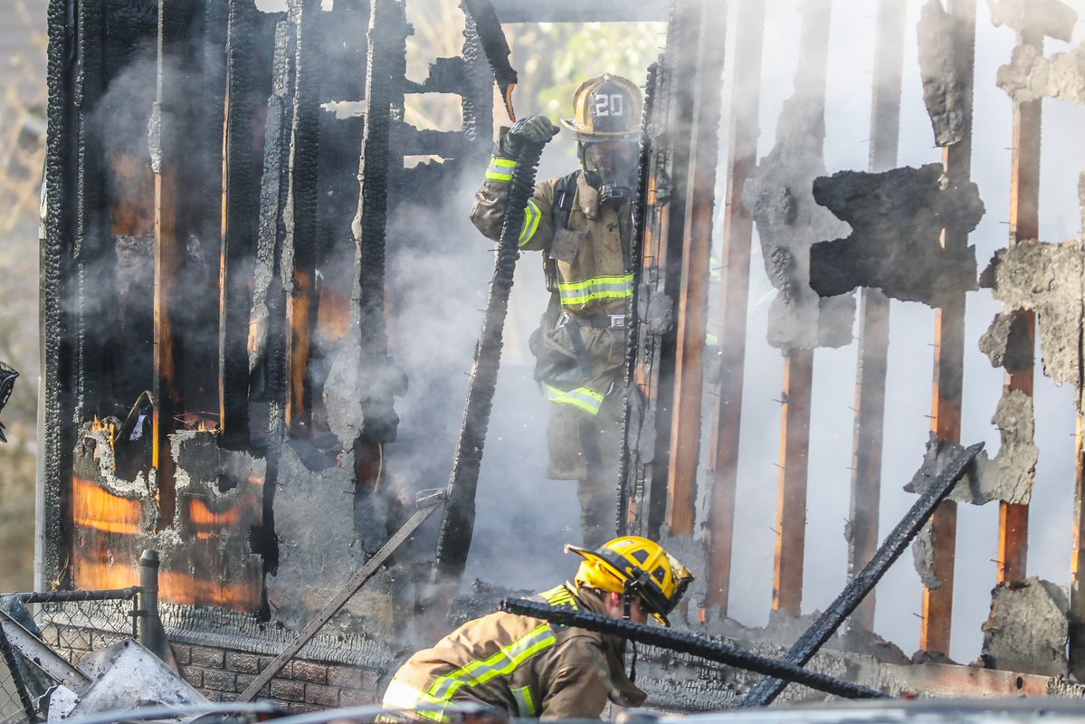 2 residents taken to hospital after Gwinnett house fire