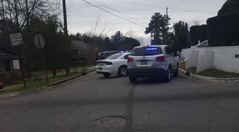According to Macon-Bibb Coroner Leon Jones, a man is dead this morning after being shot multiple times. The victim has been identified as Jimmy Bradberry. According to Leon Jones, he was pronounced dead at 8:54a.m. this morning