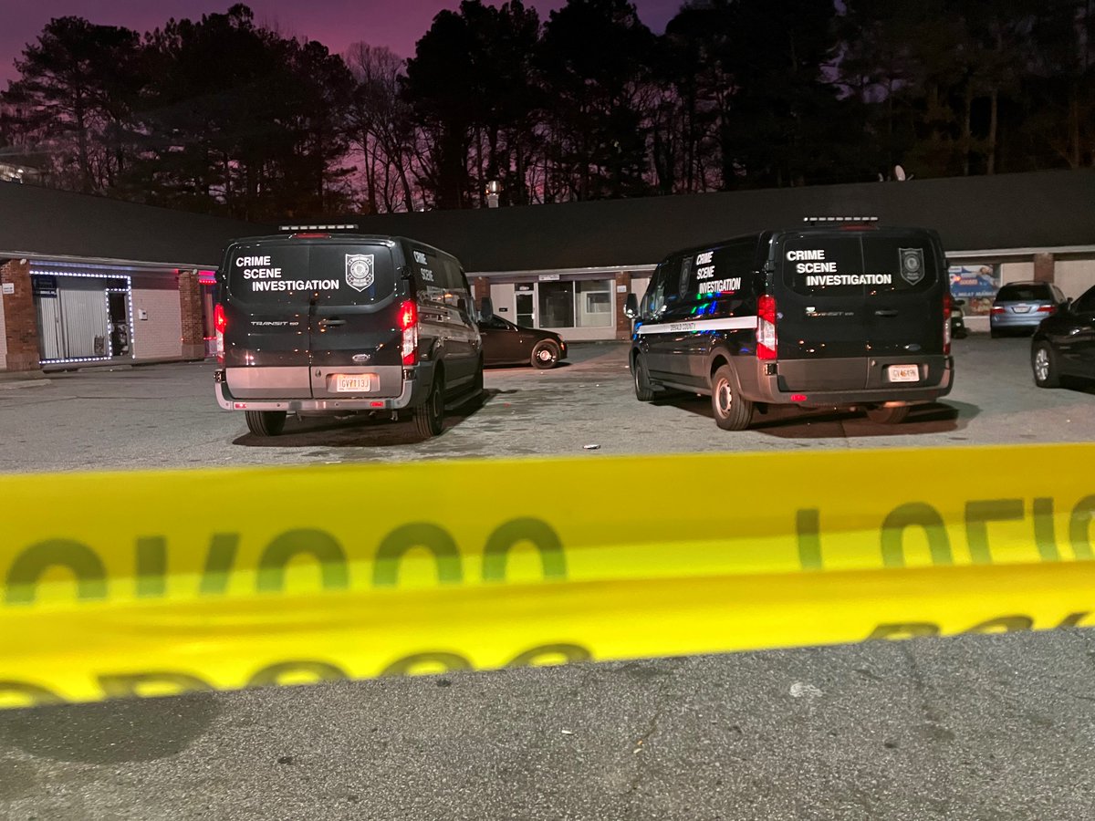 A deadly shooting at a restaurant and lounge in DeKalb County is under investigation