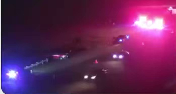 ClaytonCountyPD confirm they&'re working a fatal crash investigation on I-285/wb (Inner loop) at Riverdale Rd (Exit 60). One right lane of I-285/wb is blocked along with exit ramp to Riverdale Rd