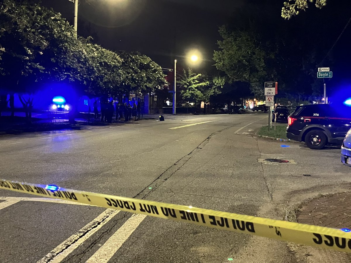 Atlanta Police says a homicide took place in the Kirkwood neighborhood tonight.  This is near Hosea L. Williams Dr. SE and  Howard St. NE near the elmyriachi restaurant.  No word on a suspect yet