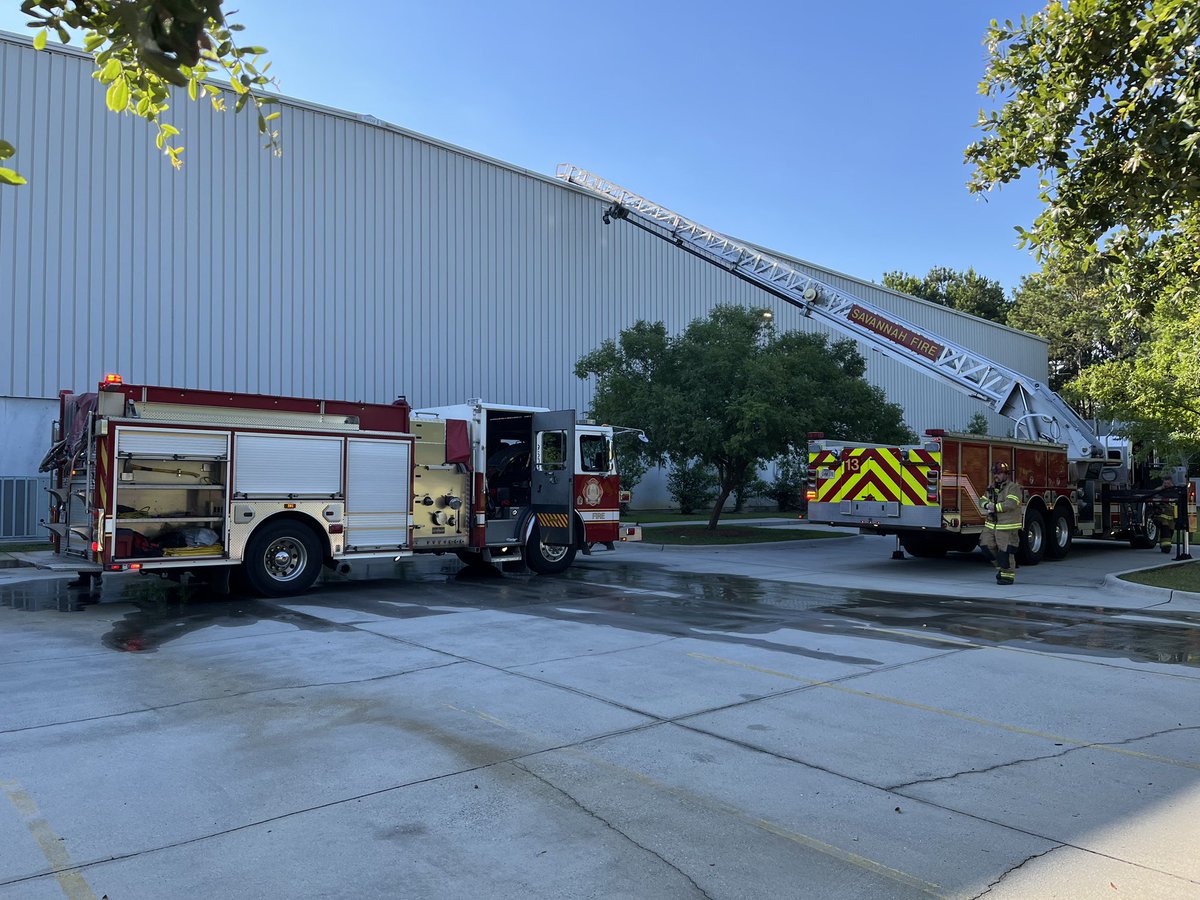 SFD crews responded to the 200 block of Jimmy Deloach Parkway for a small fire. Fire was mostly contained by the sprinkler system with fire crews extinguishing the remaining. Situation is stable and fire is out