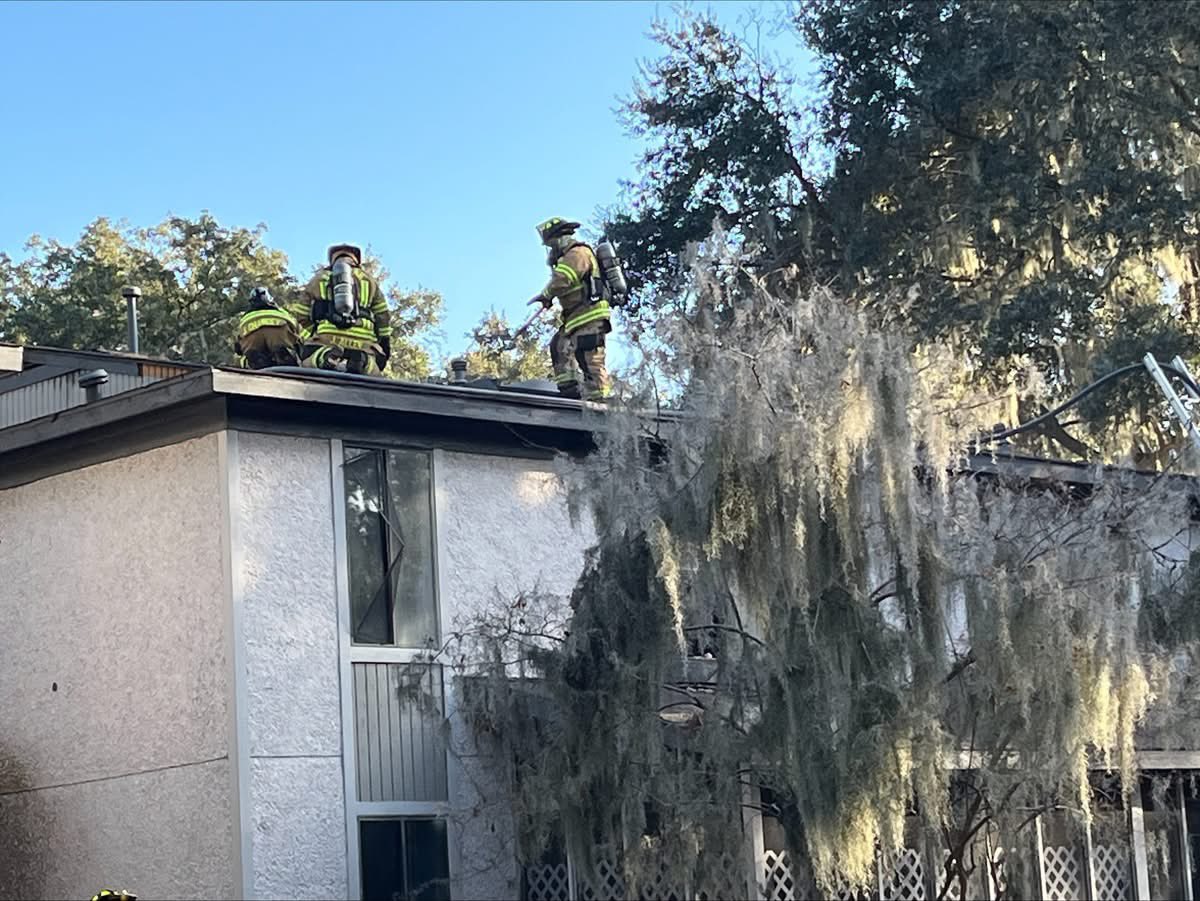 SFD responded to a fire in the Marsh Cove Apartment Complex.  No injuries are reported at this time. Four people were displaced due to the fire