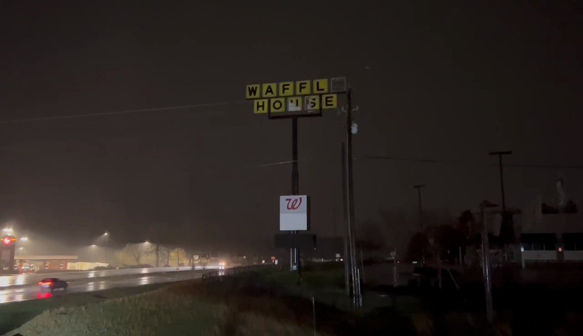 Some damage in Dallas (Paulding County) at the intersection of GA-61 and US-278. A tornado warning had been issued for this area. 