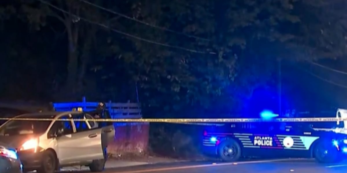 2 people shot in southwest Atlanta, police say